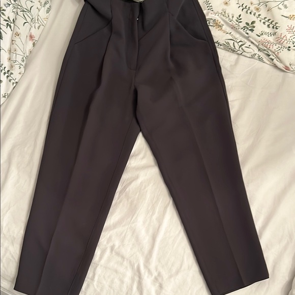 Wilfred Dark Gray Pants,pleated crepe material, almost brand new - Picture 1 of 11